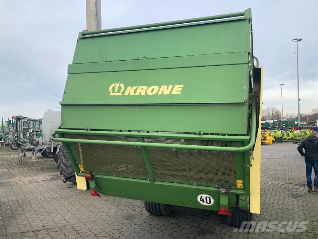 Krone Titan 6/42 Další