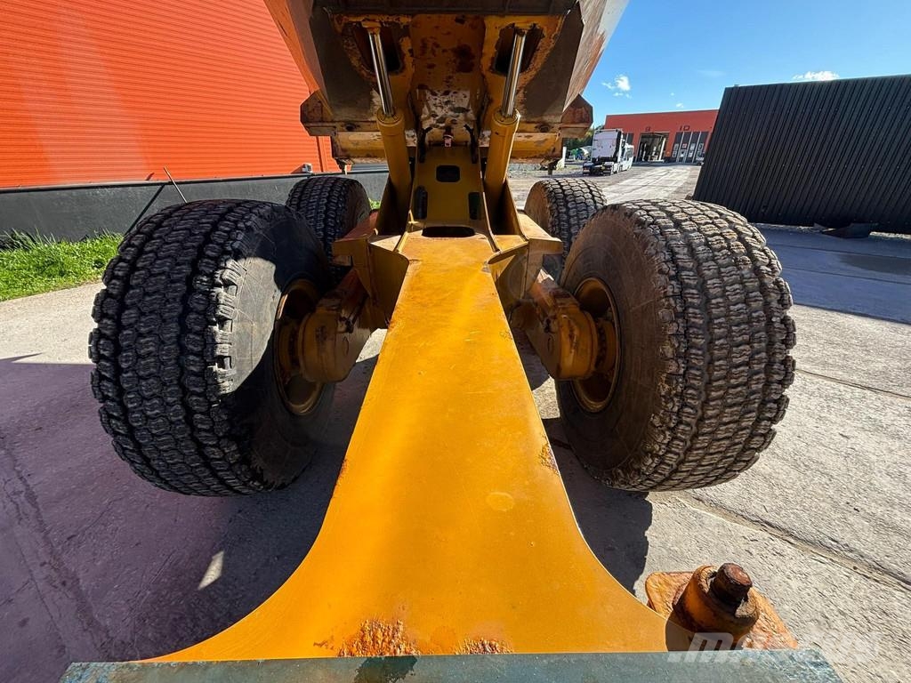Hydrema 922 D 6x6 Midjestyrd dumper