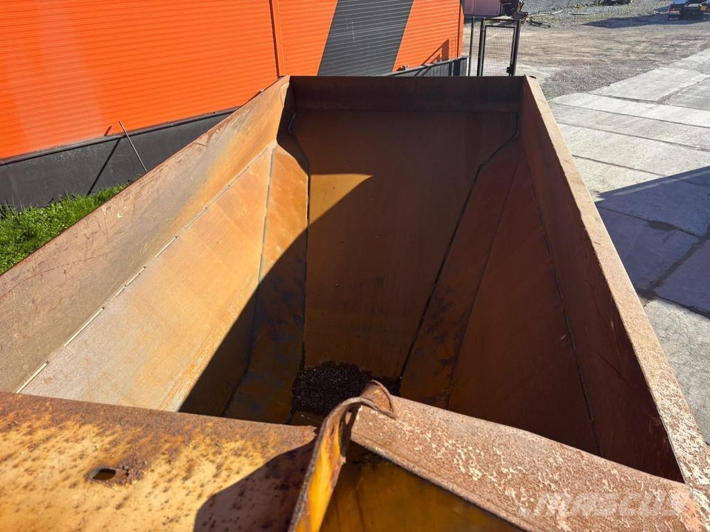 Hydrema 922 D 6x6 Midjestyrd dumper