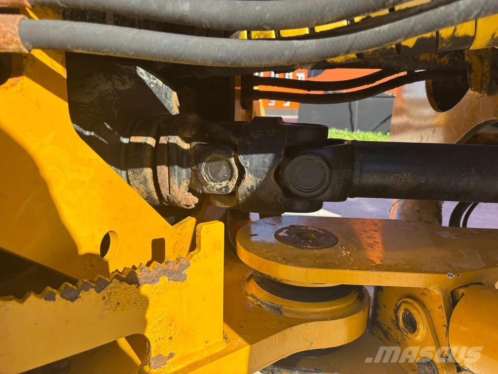 Hydrema 922 D 6x6 Midjestyrd dumper