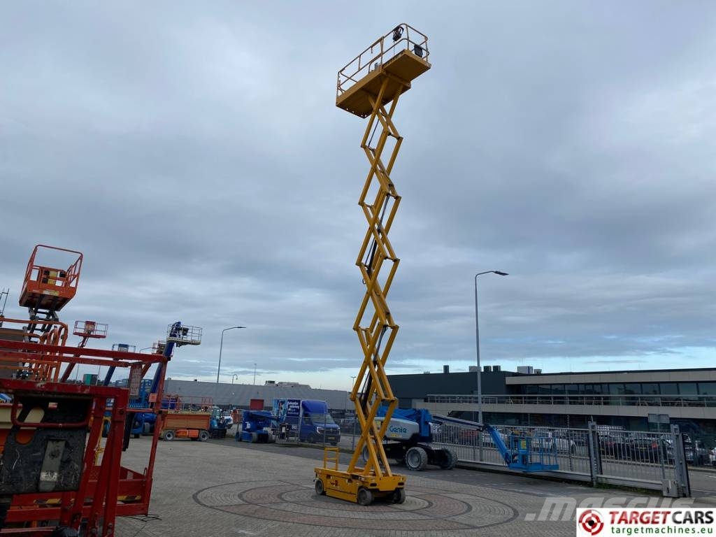 Haulotte Compact 14 Electric Scissor Work Lift 1385cm Schaarhoogwerkers