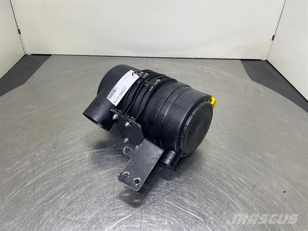 New Holland W110C - Air filter/Luftfilter/Luchtfilter Motorer