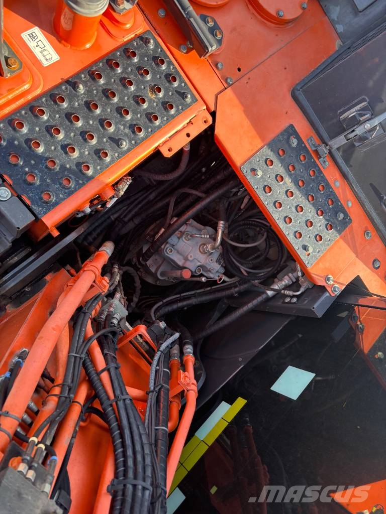 Hitachi ZX 160 LC-6 Bandgrävare