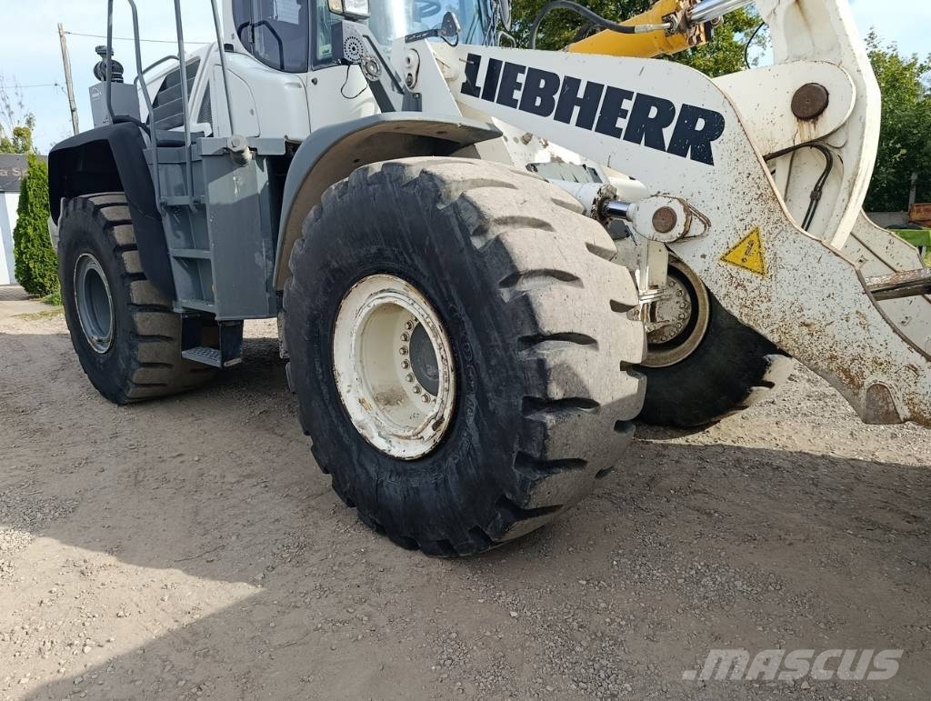 Liebherr L 566 Фронтальные погрузчики