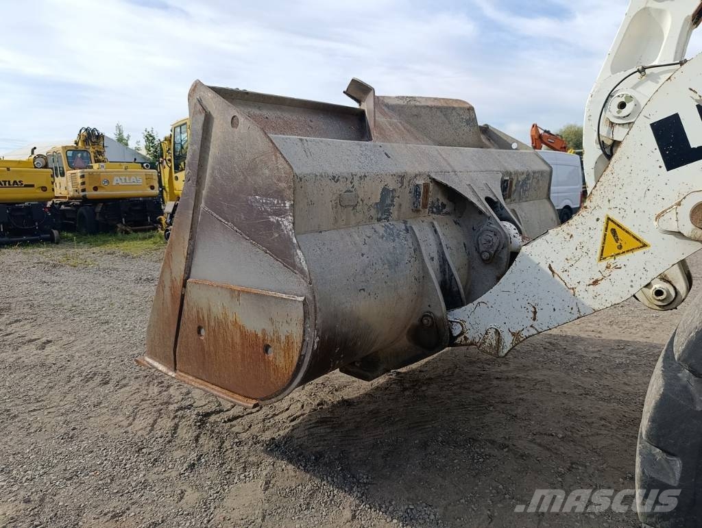 Liebherr L 566 Фронтальные погрузчики