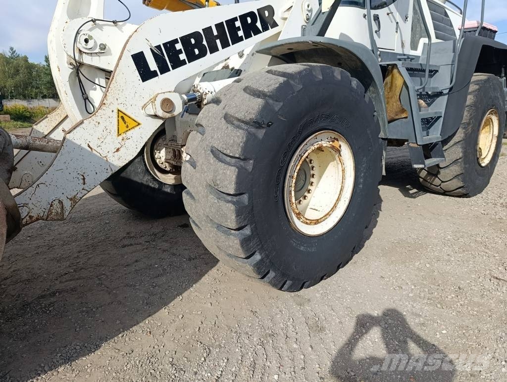 Liebherr L 566 Фронтальные погрузчики