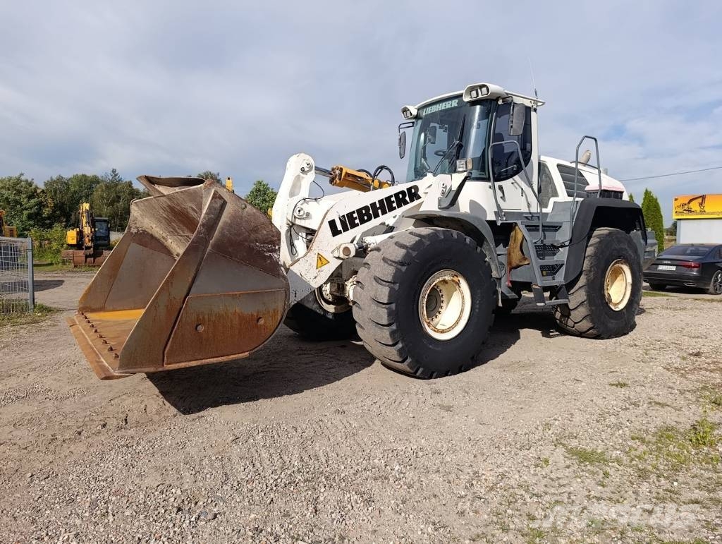 Liebherr L 566 Фронтальные погрузчики