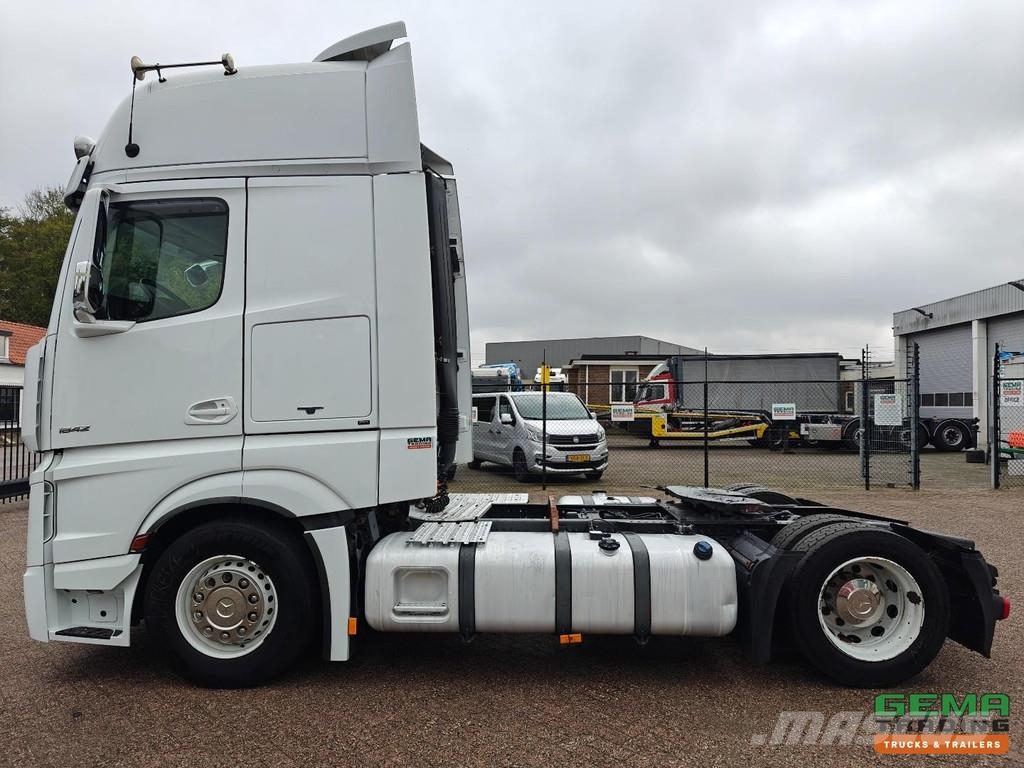 Mercedes-Benz Actros 1842 4x2 GigaSpace Euro6A - 13L Engine - Me Sadulveokid