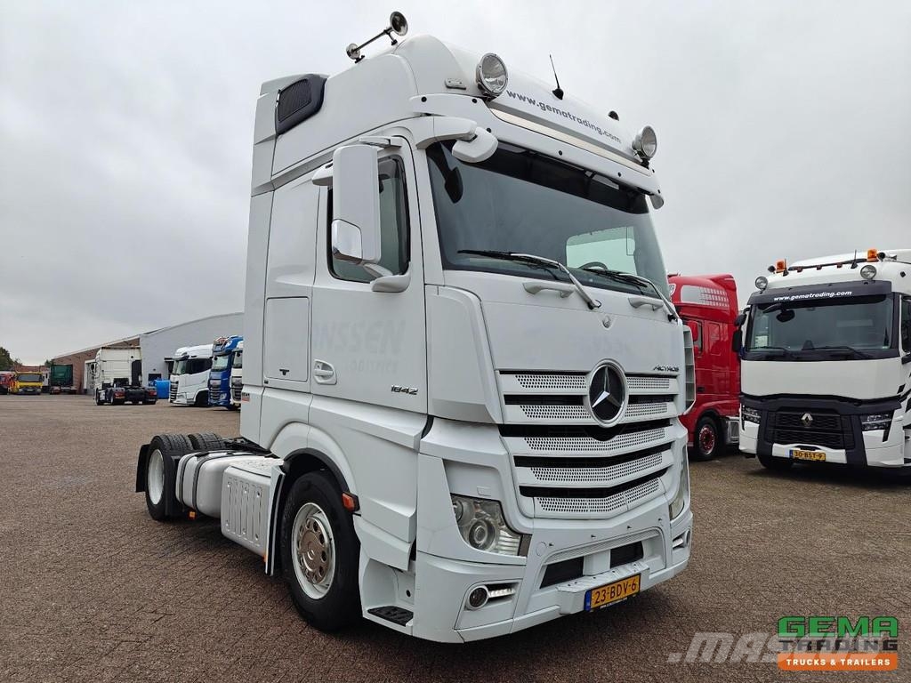 Mercedes-Benz Actros 1842 4x2 GigaSpace Euro6A - 13L Engine - Me Sadulveokid