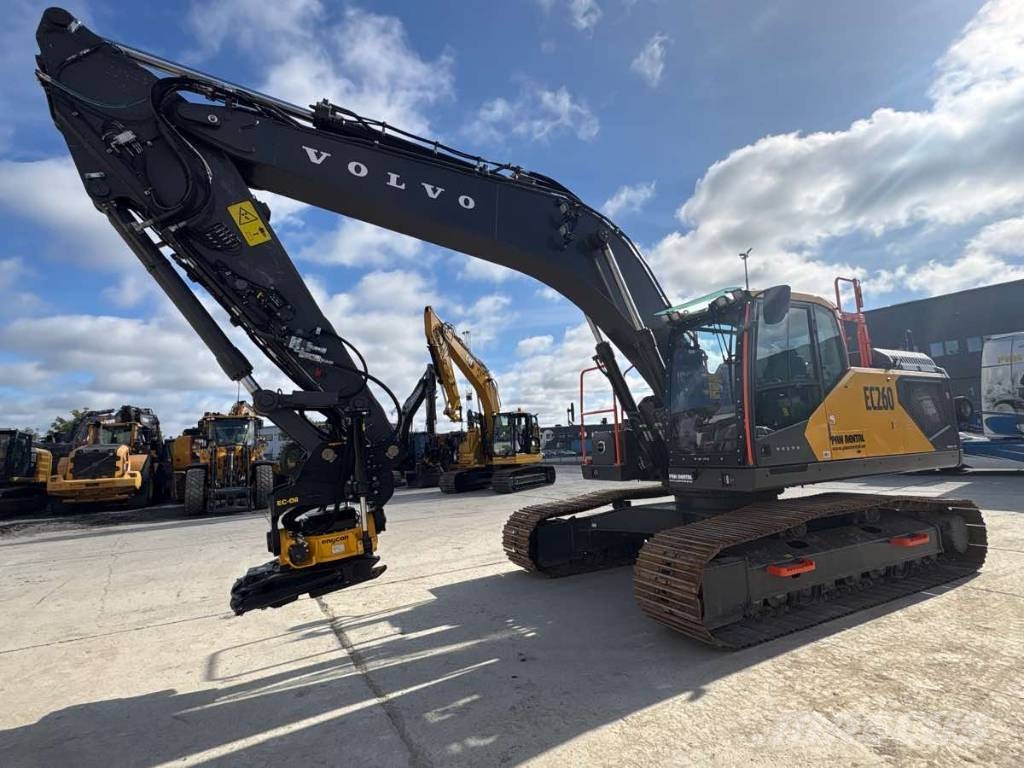 Volvo EC260 Uthyres/For Rental Гусеничні екскаватори