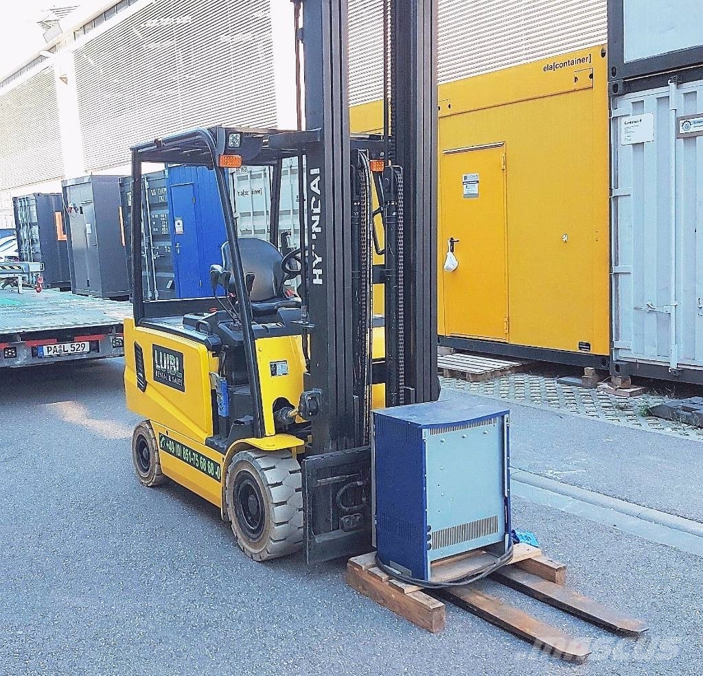 Hyundai 32B-9, 3,2t Forklift, Triplex 7m Hub, Gabelstapler Elektrikli forkliftler