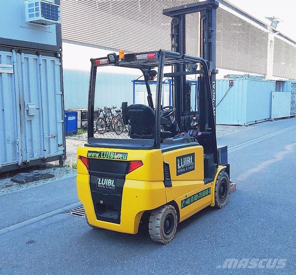 Hyundai 32B-9, 3,2t Forklift, Triplex 7m Hub, Gabelstapler Elektrikli forkliftler