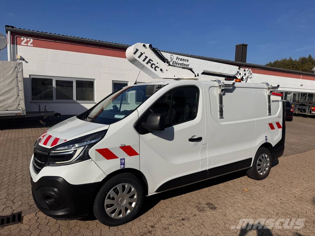 Renault Trafic III Hubarbeitsbühne France Elevateu111Fcc Plataformas aéreas montadas em camião