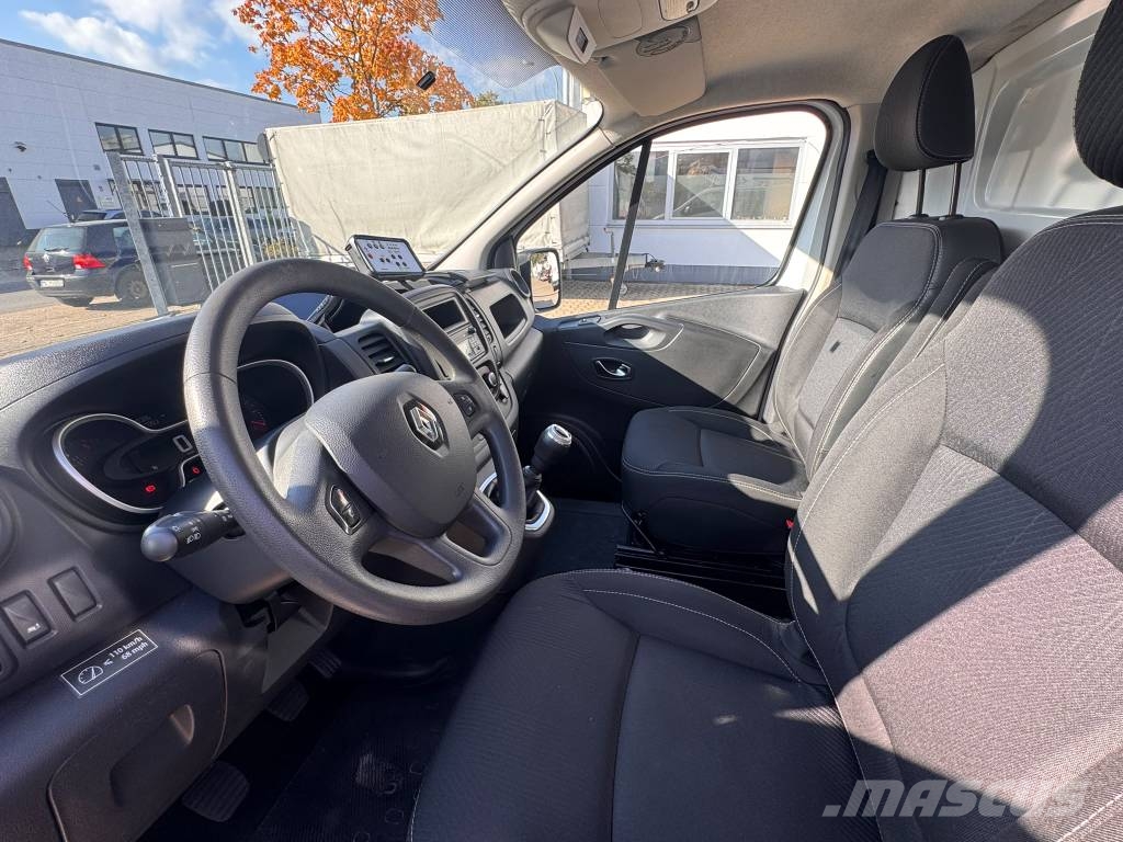 Renault Trafic III Hubarbeitsbühne France Elevateu111Fcc Plataformas aéreas montadas em camião