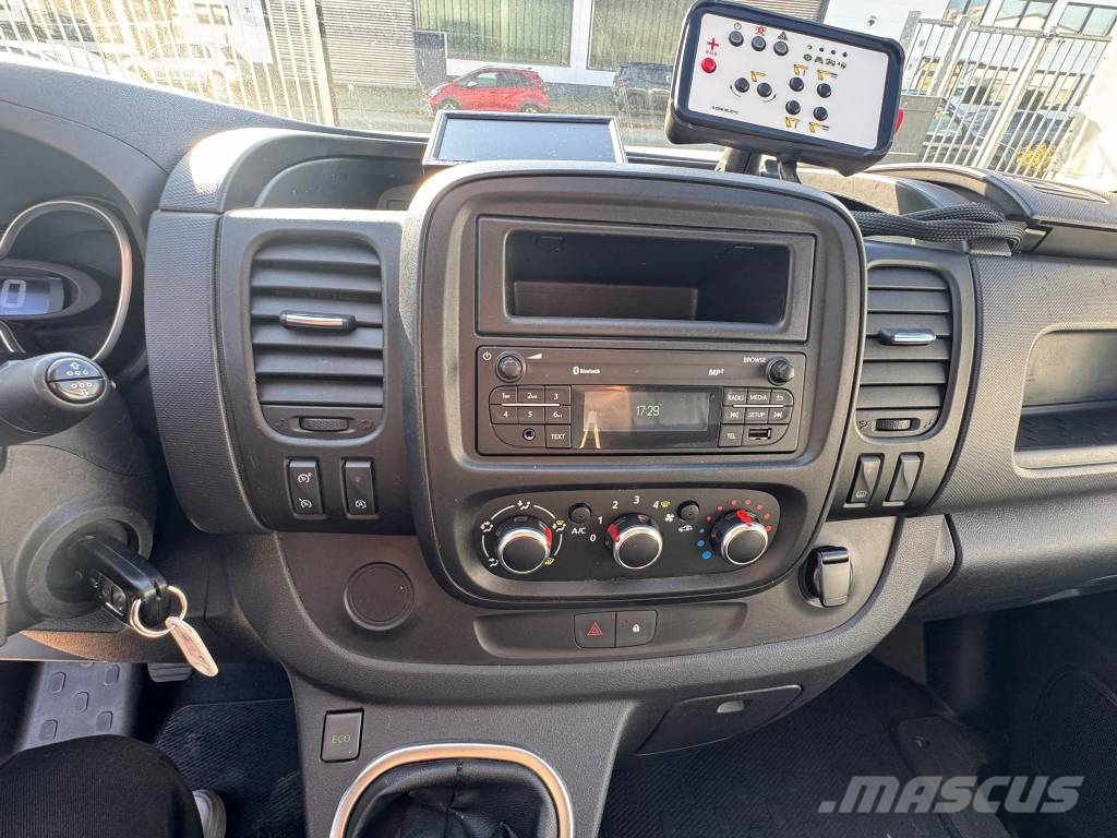 Renault Trafic III Hubarbeitsbühne France Elevateu111Fcc Plataformas aéreas montadas em camião