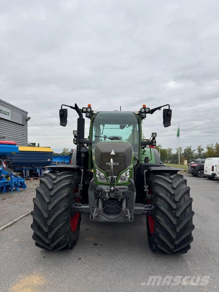 Fendt 718 S4 POWER + Tractoren