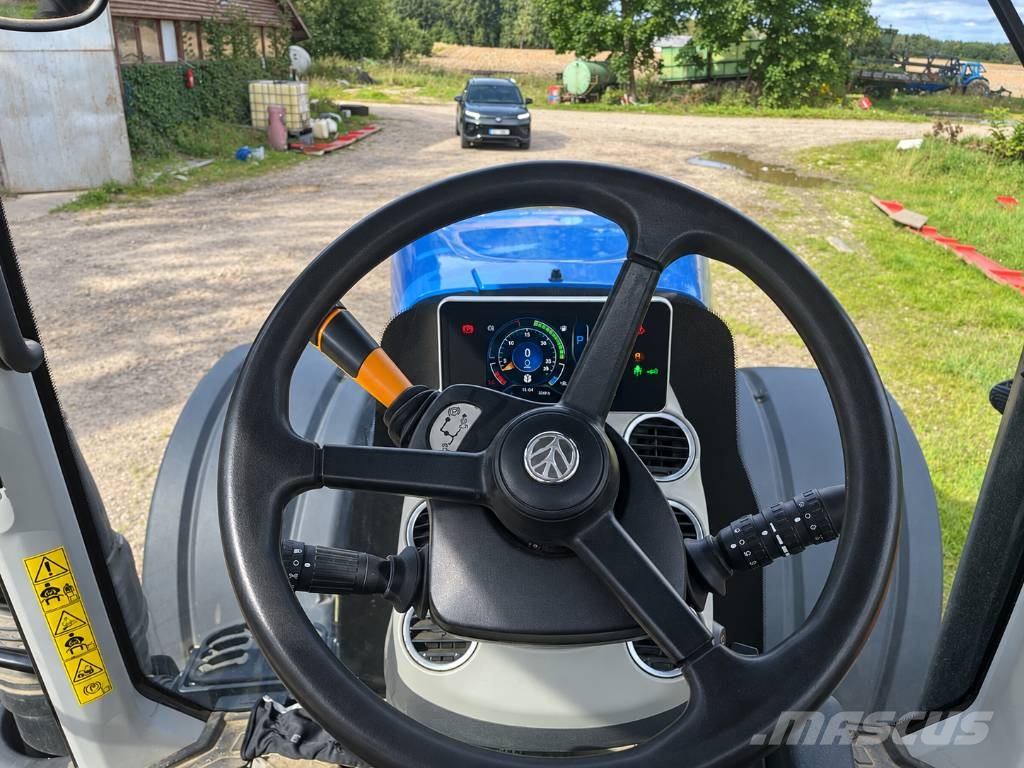 New Holland T 8.350 Traktori