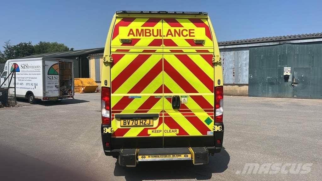 Fiat Ducato A&E Fiat Ducato A&E Box Body with Stryker P Ambulancias