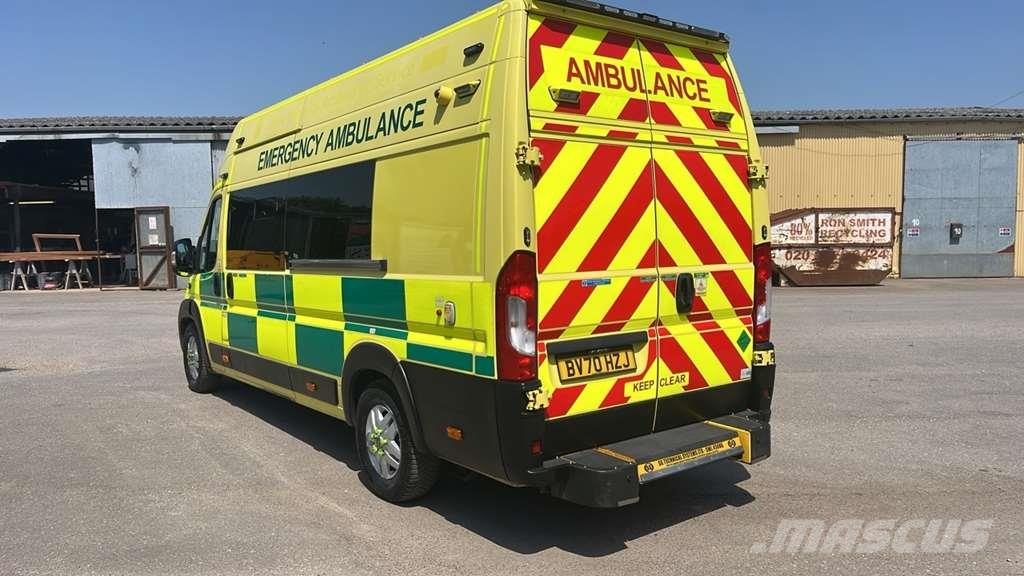 Fiat Ducato A&E Fiat Ducato A&E Box Body with Stryker P Ambulancias