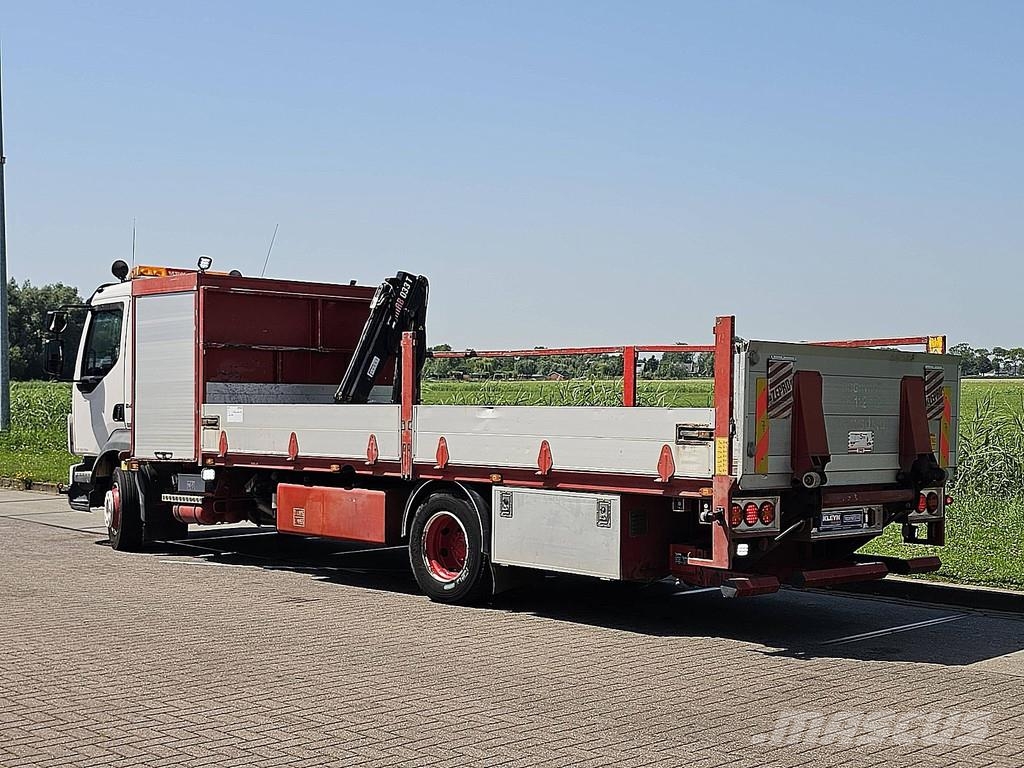 Volvo FL 240.12 MANUAL HIAB 033T Camiones de cama baja