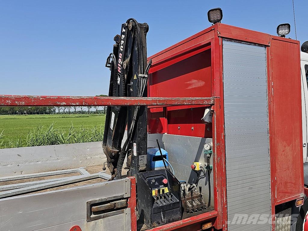 Volvo FL 240.12 MANUAL HIAB 033T Camiones de cama baja