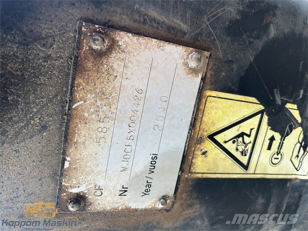 John Deere CF585 Dopravné žeriavy