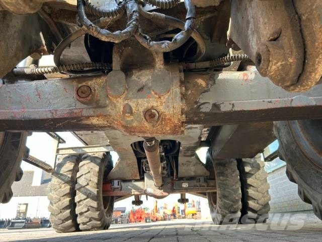 JCB JS 150 Crawler excavators
