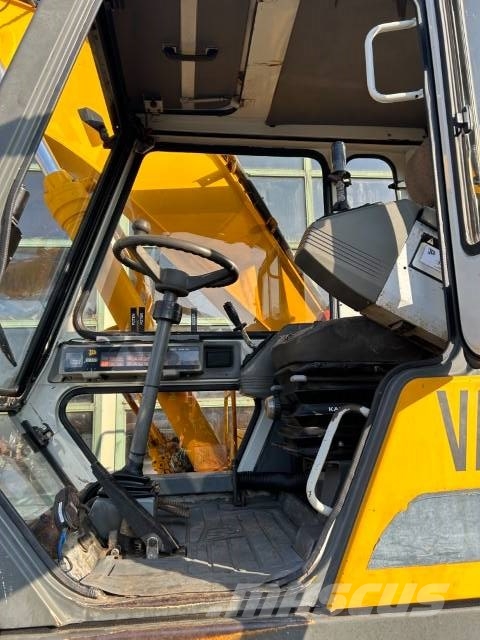 JCB JS 150 Crawler excavators