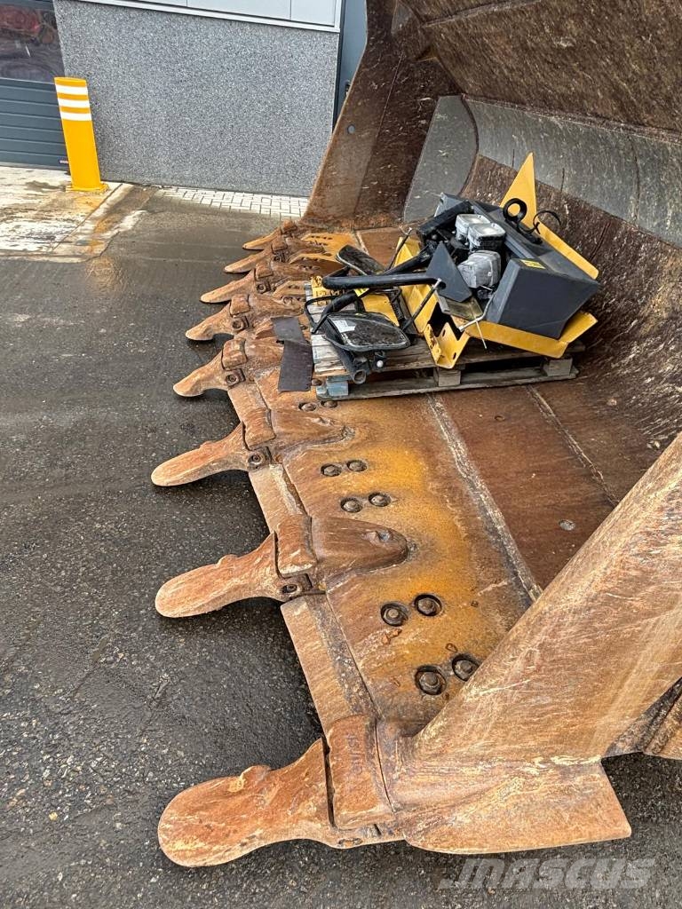 CAT 990 H (Full service history available) 轮式装载机