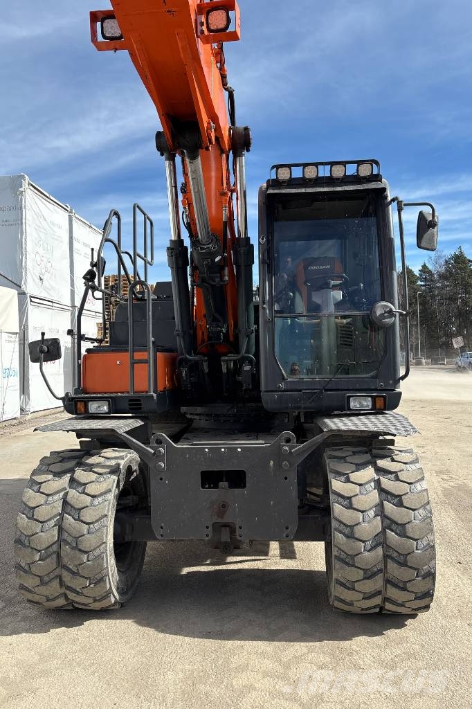Doosan DX 170W-5, NY servad Hjulgrävare