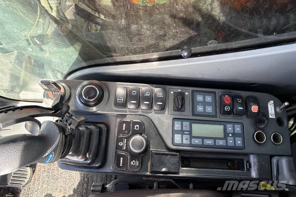 Doosan DX 170W-5, NY servad Hjulgrävare