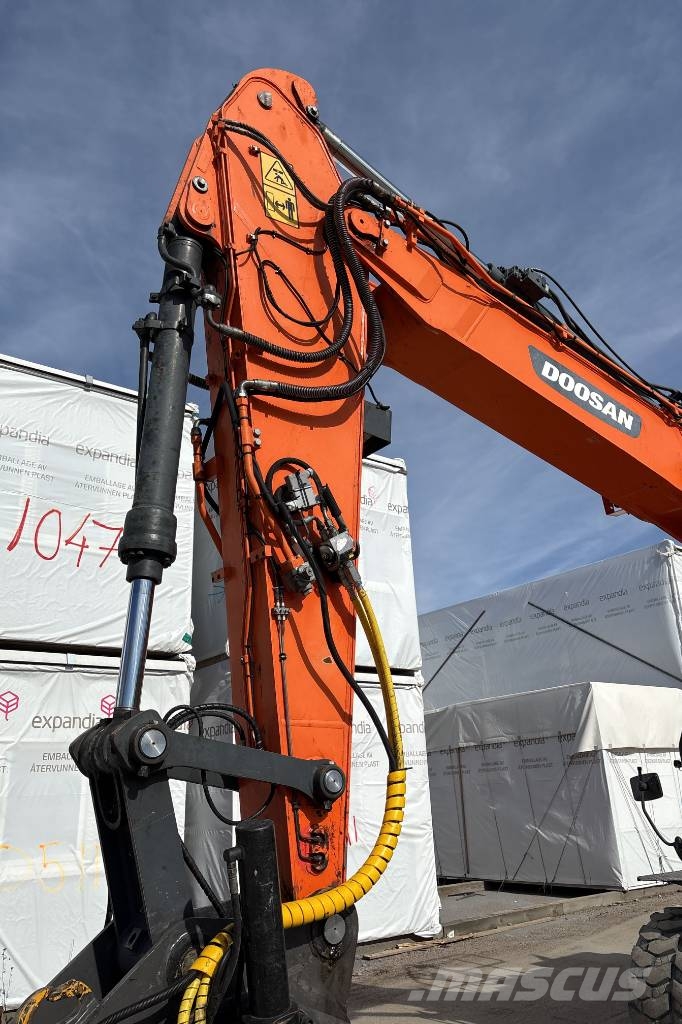 Doosan DX 170W-5, NY servad Hjulgrävare