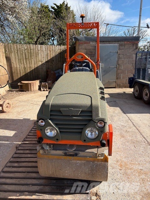 Hamm HD 8 VV Котки тротуарні