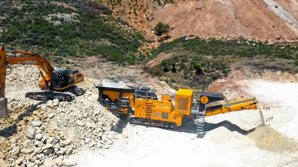 Fabo Fabo FTI-110 Mobiler Prallbrecher Trituradores móveis