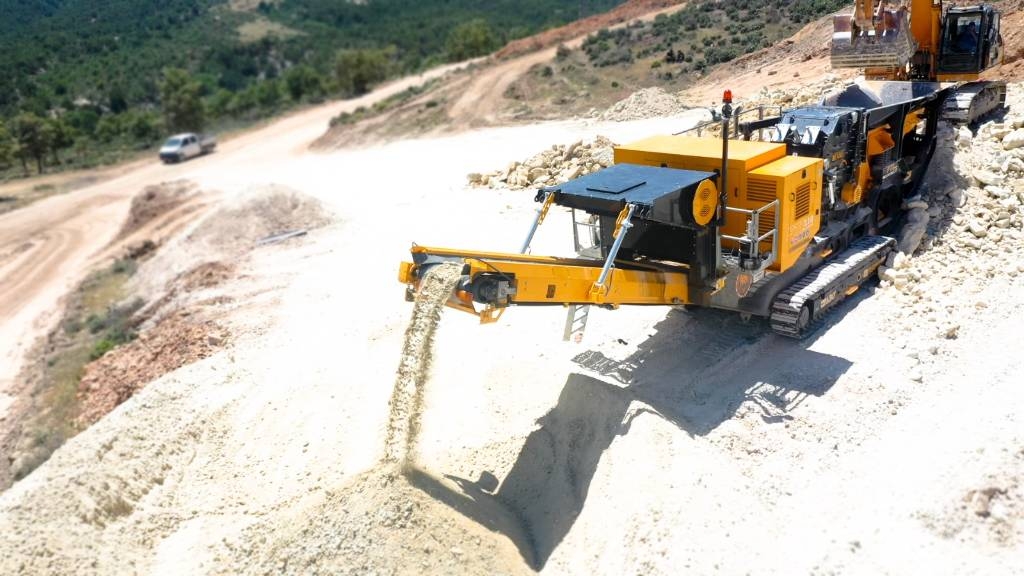 Fabo Fabo FTI-110 Mobiler Prallbrecher Trituradores móveis