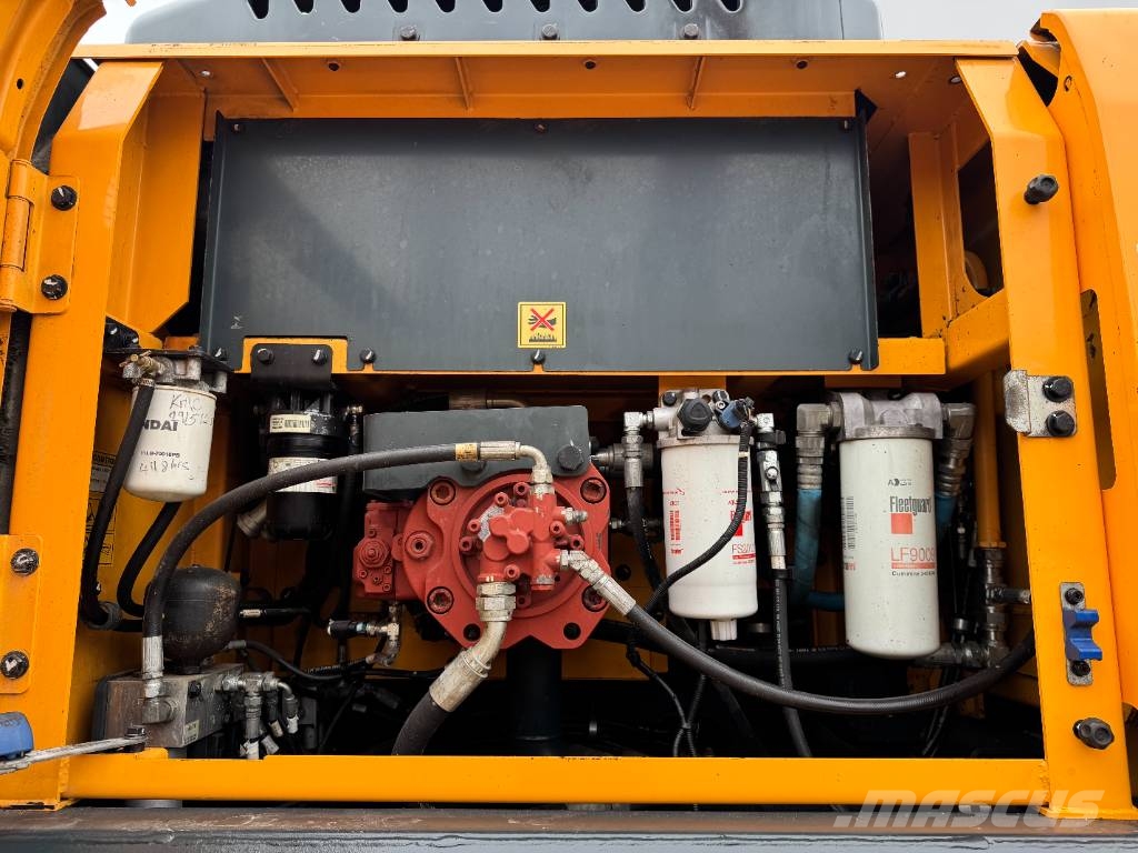 Hyundai HX380 AL - Hammer Lines / Quick Coupler حفارات زحافة
