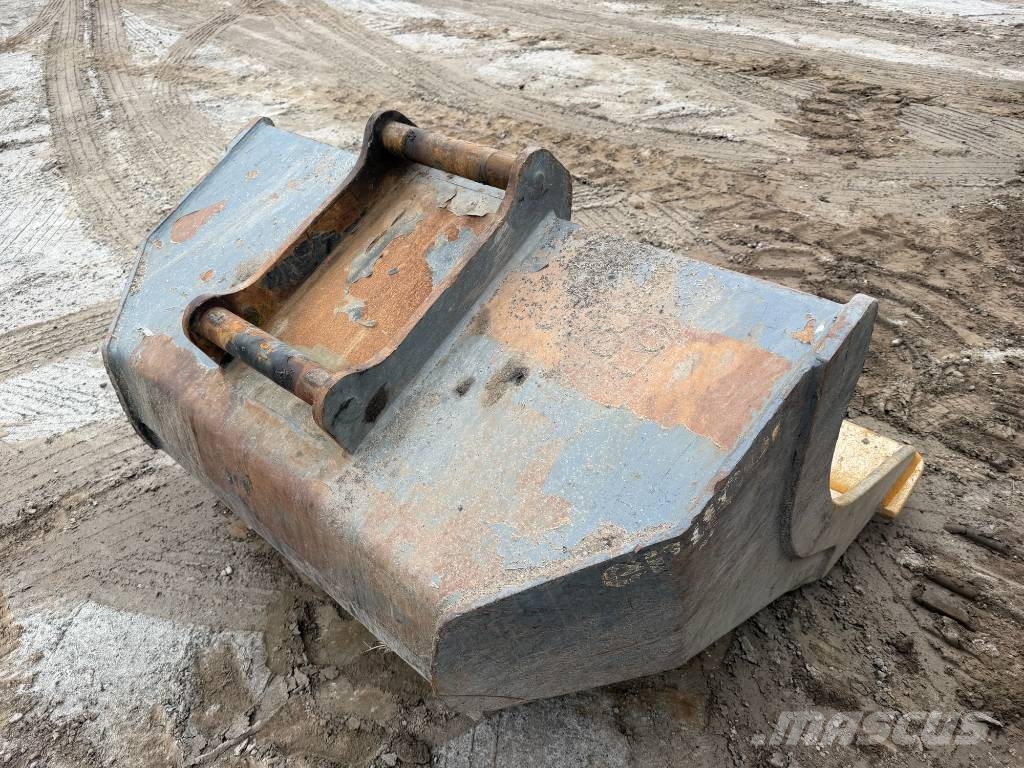 Takeuchi TB 2150 R Paletli ekskavatörler