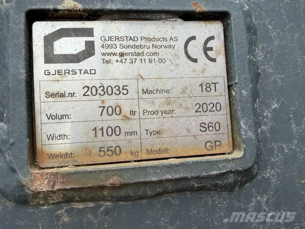 Takeuchi TB 2150 R Paletli ekskavatörler
