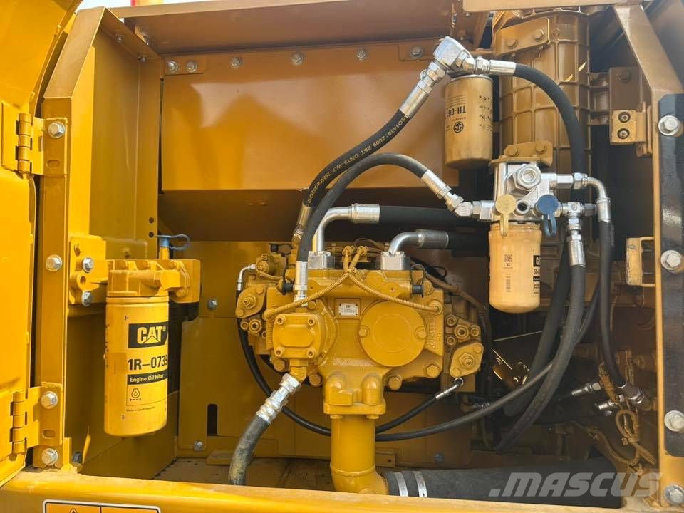 CAT 323GC 대형 굴삭기 29톤 이상