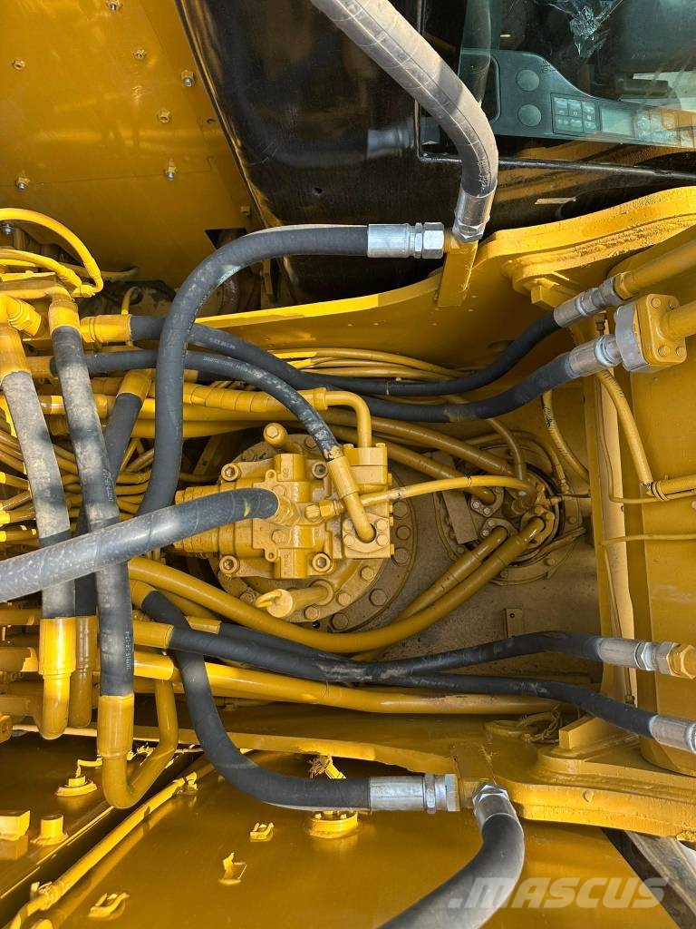 CAT 323GC 대형 굴삭기 29톤 이상