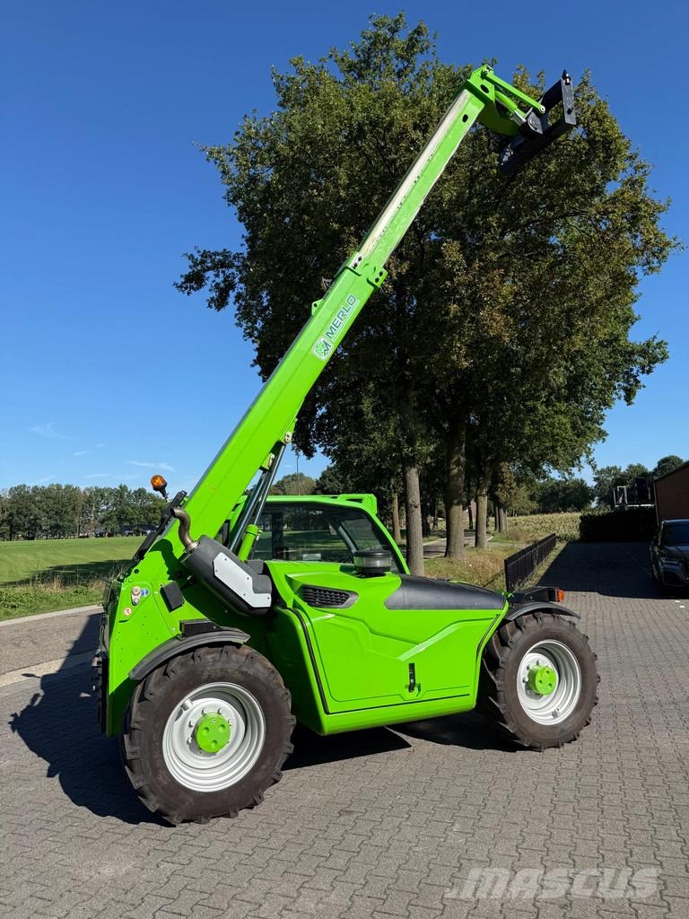 Merlo TF33.7-115 verreiker Kmetijski teleskopski nakladalci
