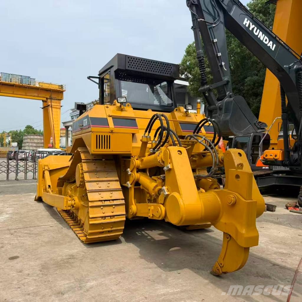 CAT D7R Bulldozer