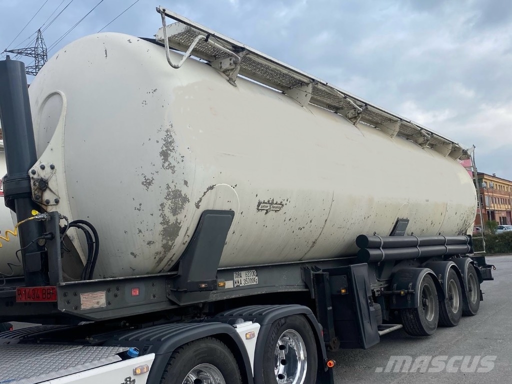 Spitzer SK2452CAL Tanktrailer