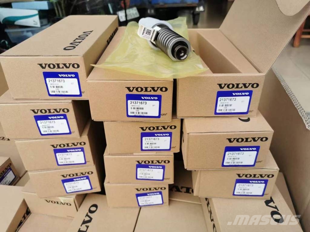 Volvo D13F Fuel Injector محركات