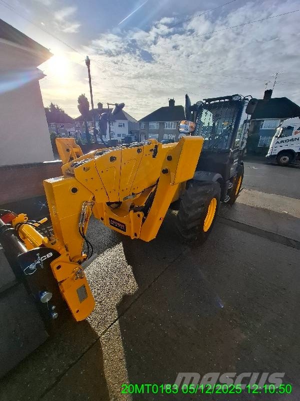 JCB 540-200 Teleskopiskie manipulatori