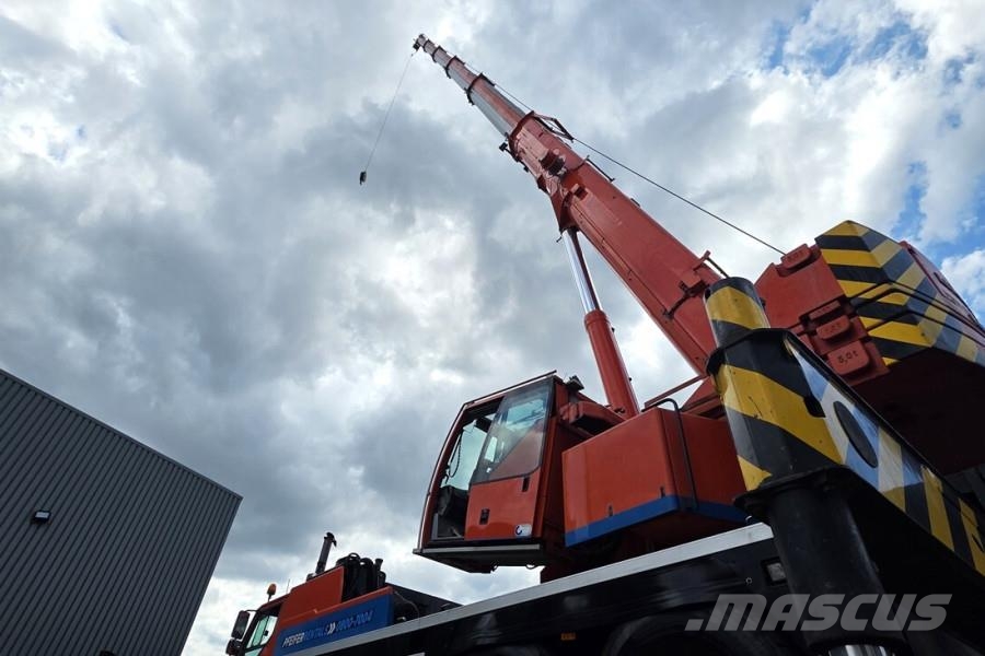 Liebherr LTM1070-4.1 Dutch Vehicle Registration, Diesel, 8x Kranen voor alle terreinen