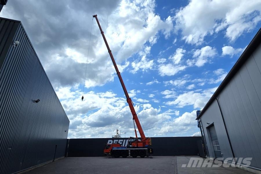 Liebherr LTM1070-4.1 Dutch Vehicle Registration, Diesel, 8x Kranen voor alle terreinen