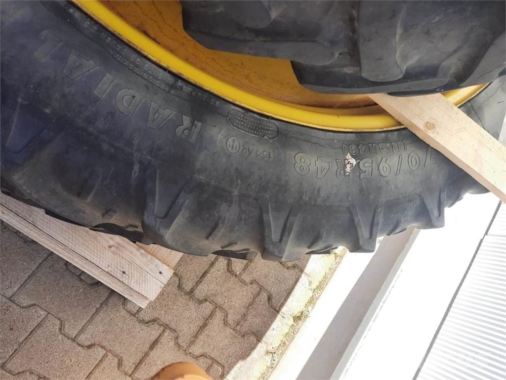 Alliance 270/95R48 x2 Rehvid, rattad ja veljed