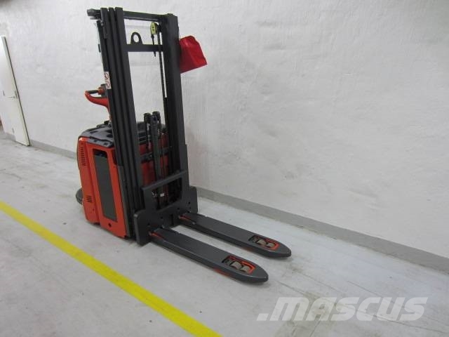 Linde D12 AP Ηλεκτρικά παλετοφόρα με ιστό
