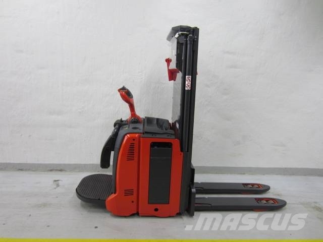 Linde D12 AP Ηλεκτρικά παλετοφόρα με ιστό